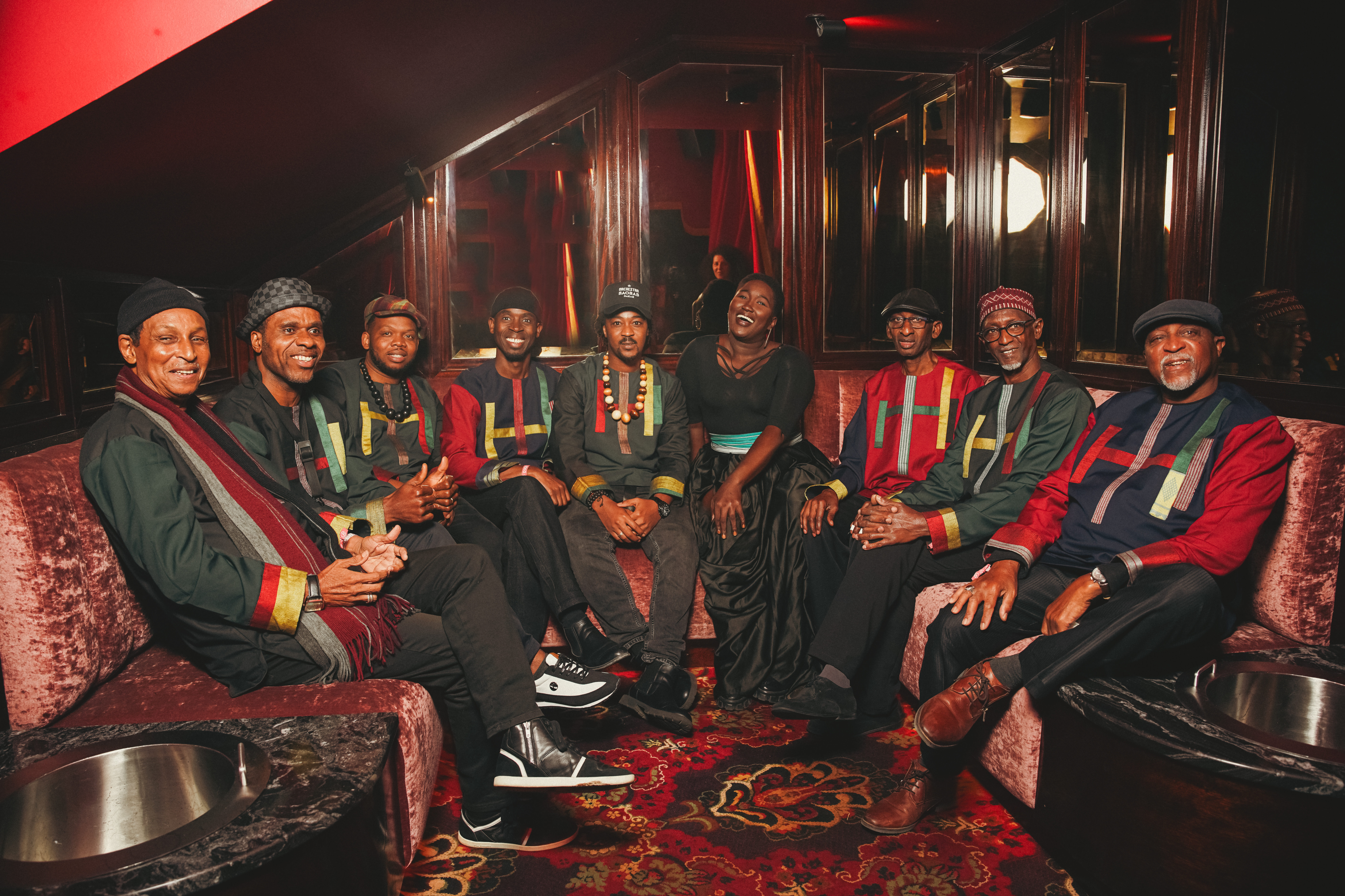 洋楽 Orchestre Baobab A Night at Club Baobab NC00NjA4LmpwZWc.jpeg